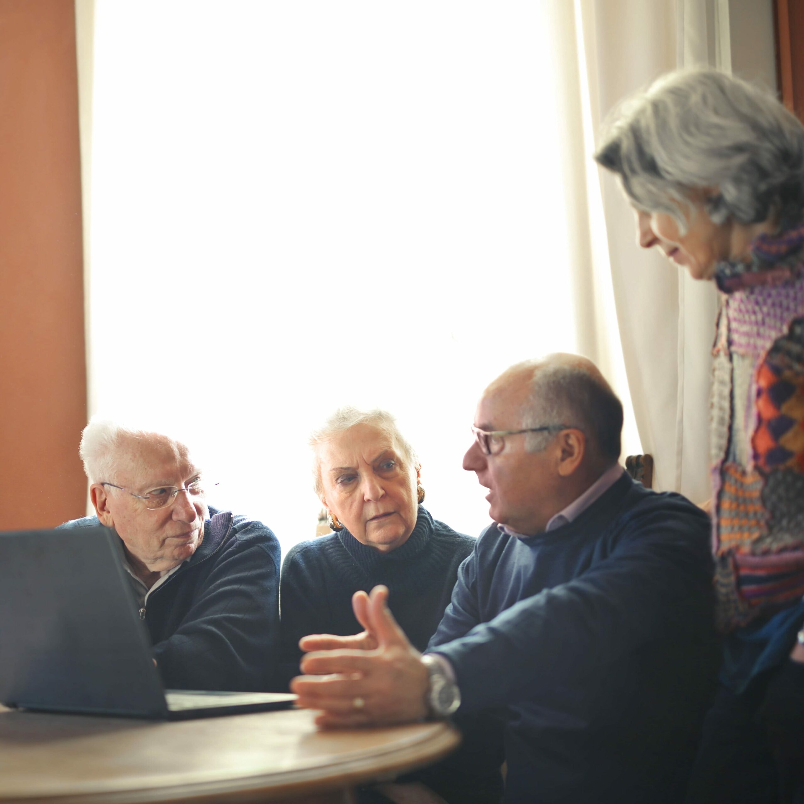 atelier d'information obsèques en visio groupe seniors